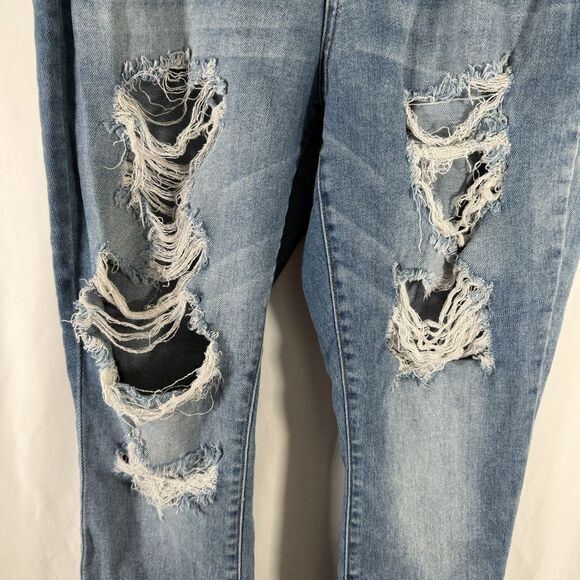 Judy Blue Boyfriend Fit Jeans Women's 13 31 Light Wash Blue Denim Distressed - Picture 4 of 12